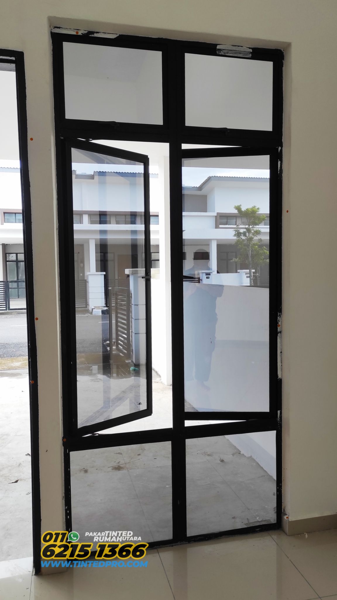 Pemasangan tinted rumah di Taman Ilmu, Nibong Tebal, Pulau Pinang.